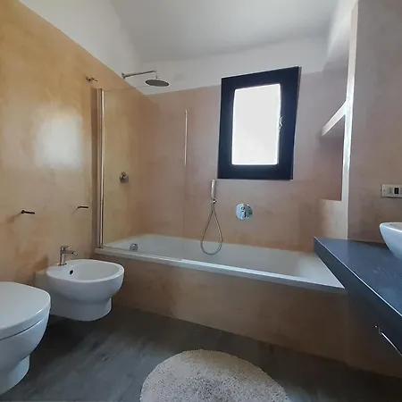 Charming With Sea View Cannigione